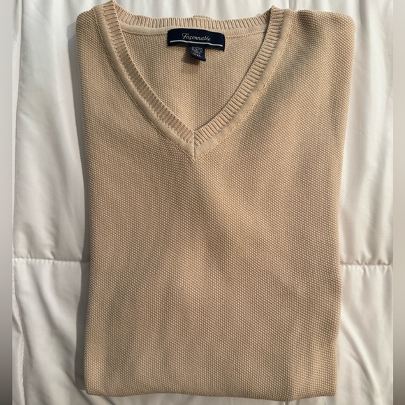 Faconnable Tan V-neck sweater - Picture 1 of 1